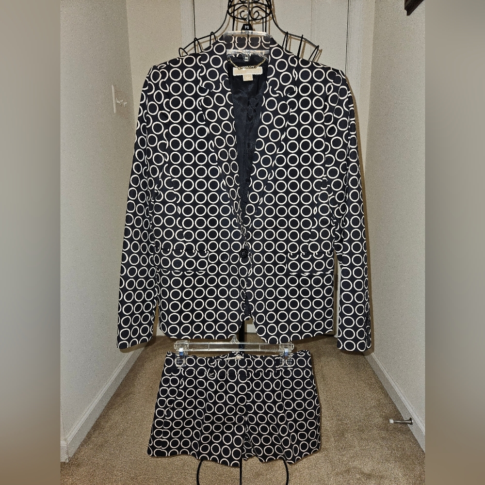 Michael Kors Blue and White Circle Pattern Blazer and Skirt Set